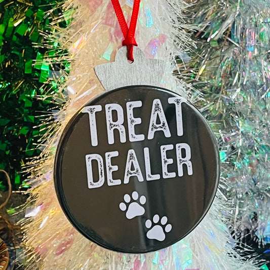 TREAT DEALER DOG CHRISTMAS ORNAMENT