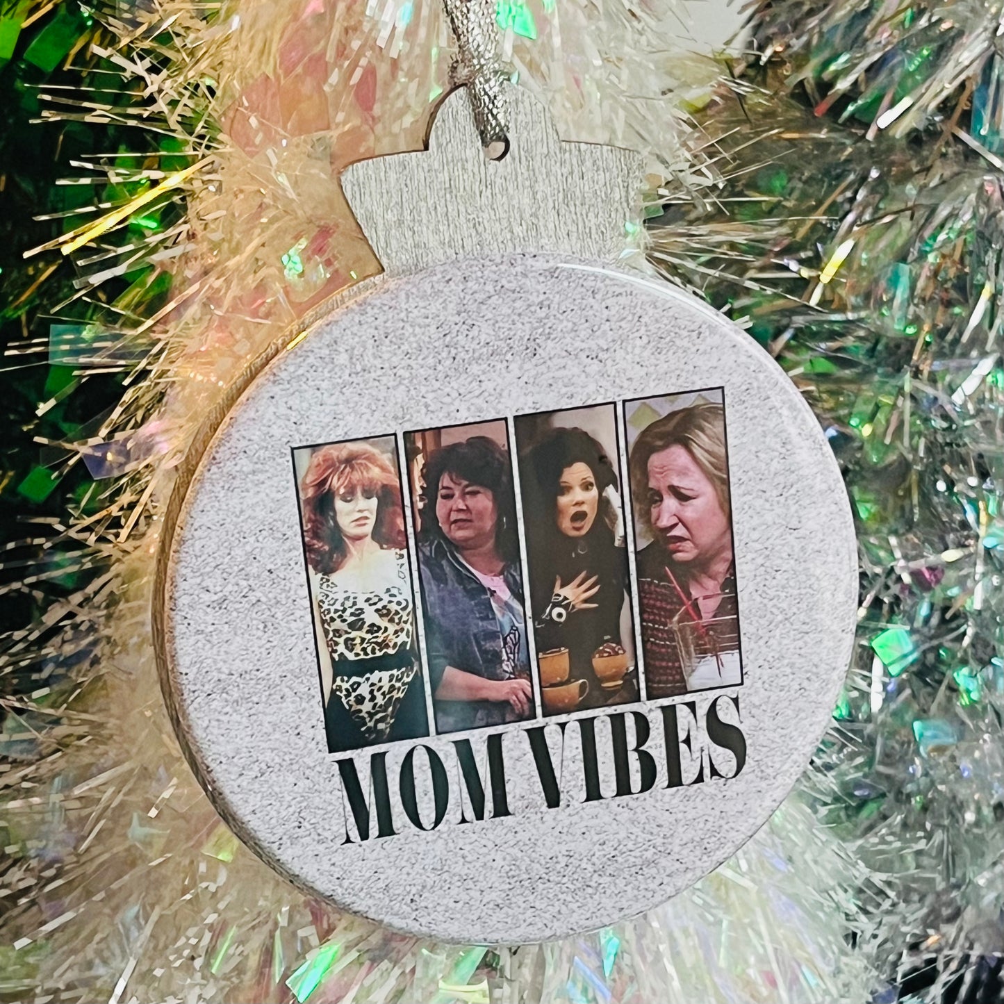 MOM VIBES 90'S NOSTALGIA CHRISTMAS ORNAMENT