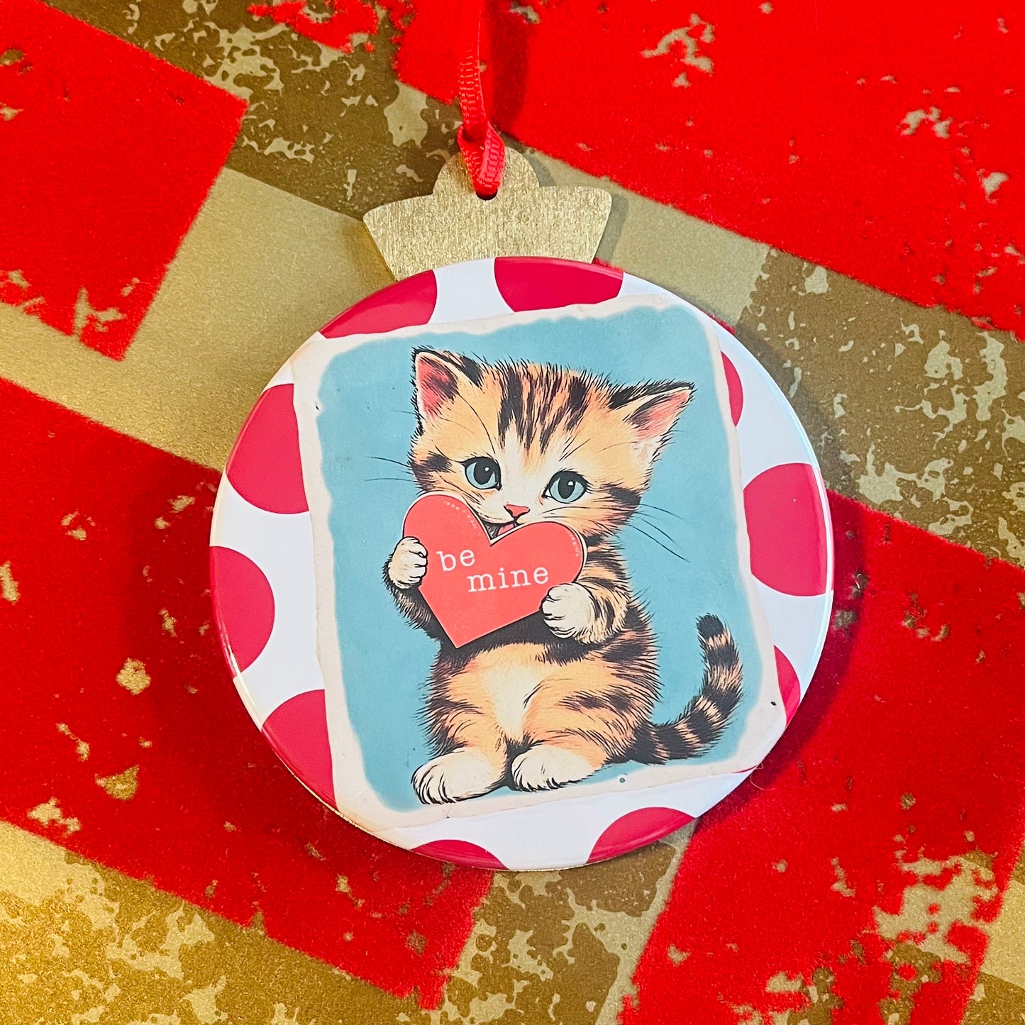 BE MINE COOL CAT - VALENTINE'S DAY ORNAMENT