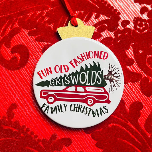 FUN OLD FASHIONED GRISWOLD'S FAMILY CHRISTMAS ORNAMENT