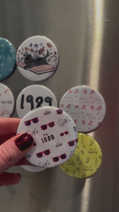 TAYLOR SWIFT 2" MAGNETS - 9 Piece GIFT SET